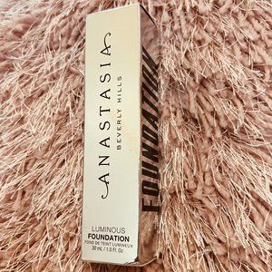 Anastasia Beverly Hills - 130N